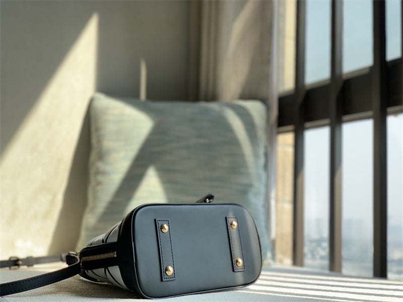 PHA - LOV Bags - 210