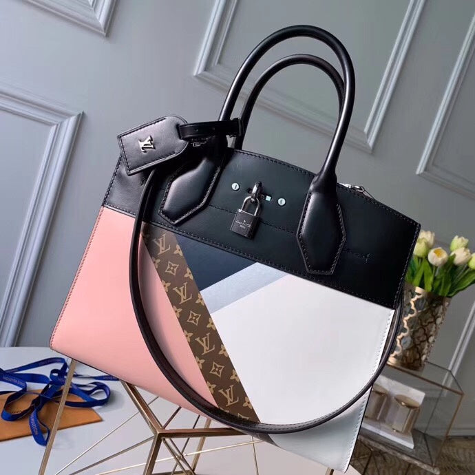 LOV2 Bags - Luxurious Bags  817