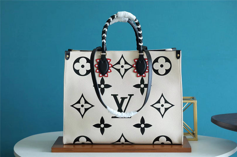I W Fashion Lu-Vi bags - 8637