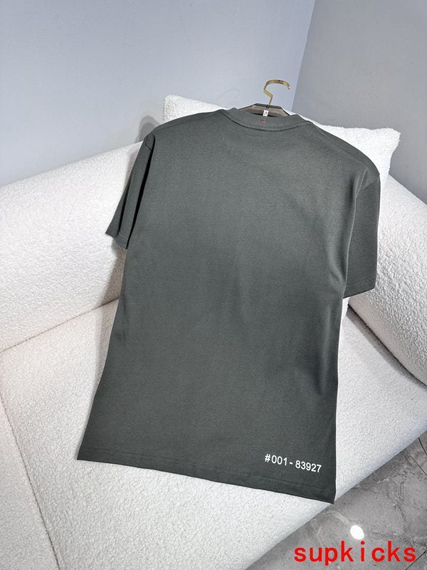 Moncler Luxury Cloth