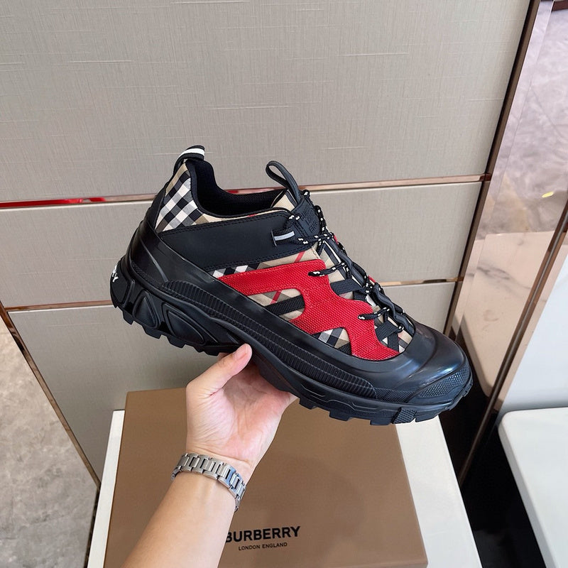 Burberry Luxury Shoes