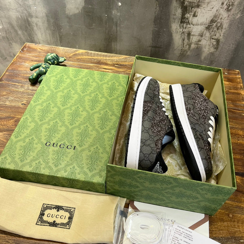 Gucci Luxury Shoes