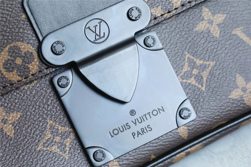 I W Fashion Lu-Vi bags - 10101