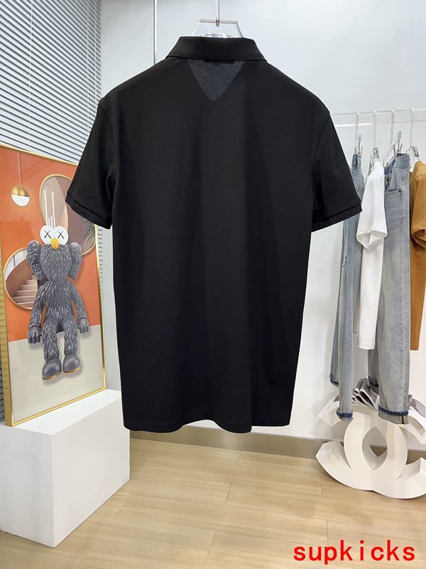 Moncler Luxury Cloth