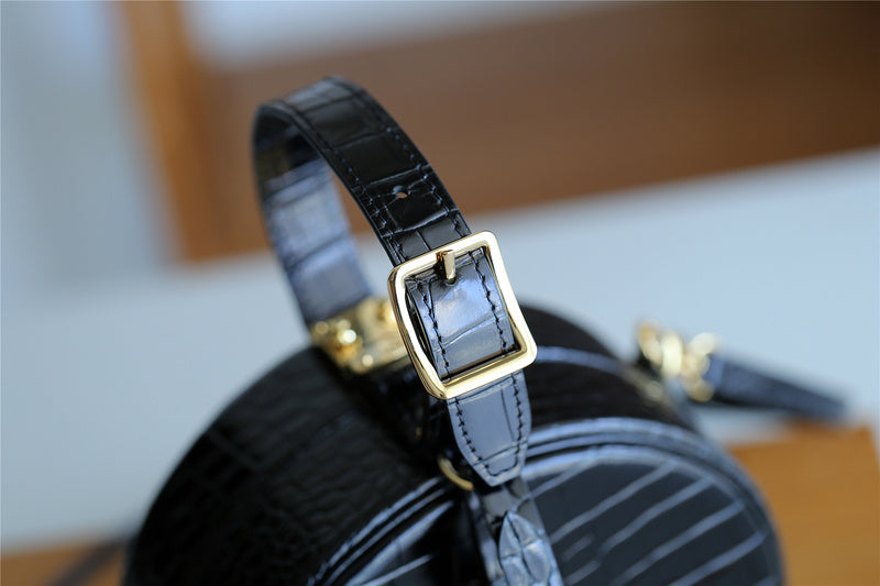 I W Fashion Lu-Vi bags - 8325