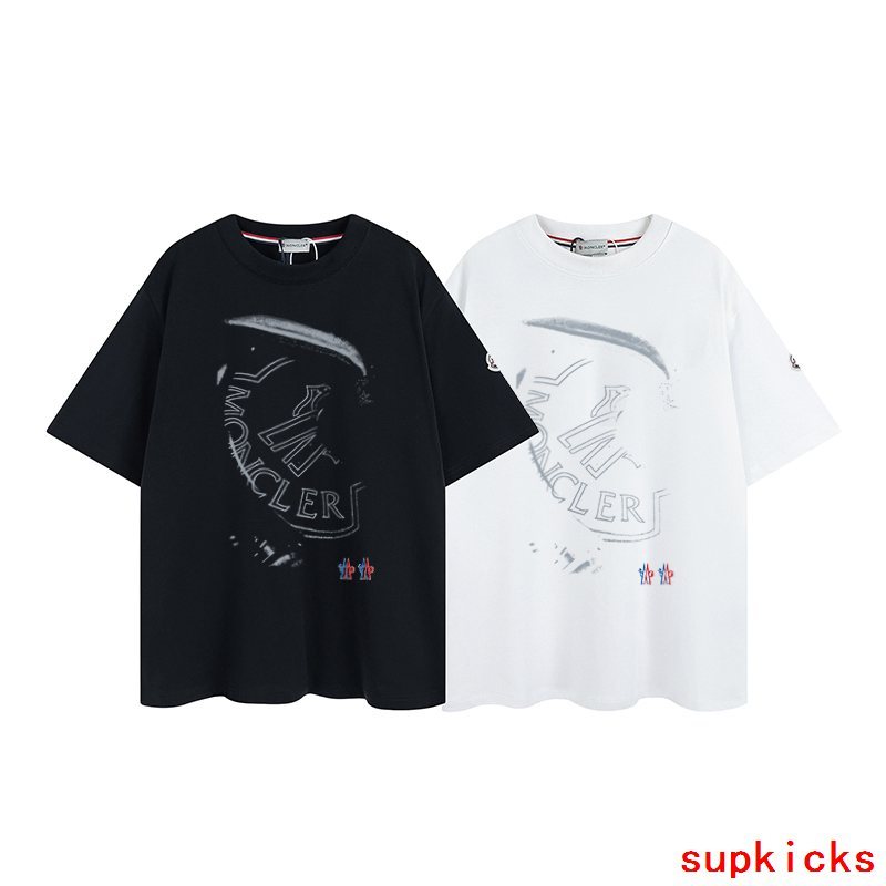 Moncler Luxury Cloth