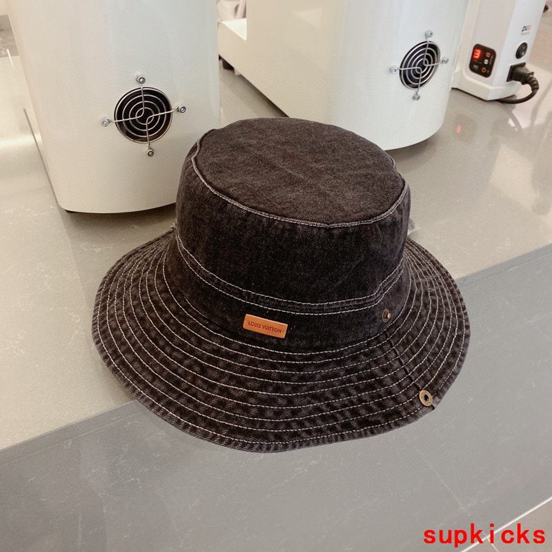 Louis Vuitton Luxury Cap