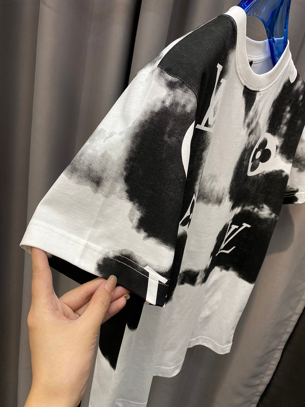 Louis Vuittion Luxury T-Shirt