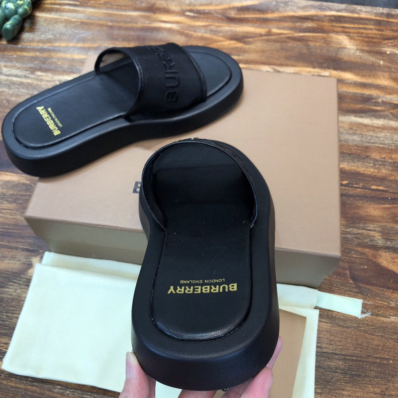 Burberry Luxury Shoes