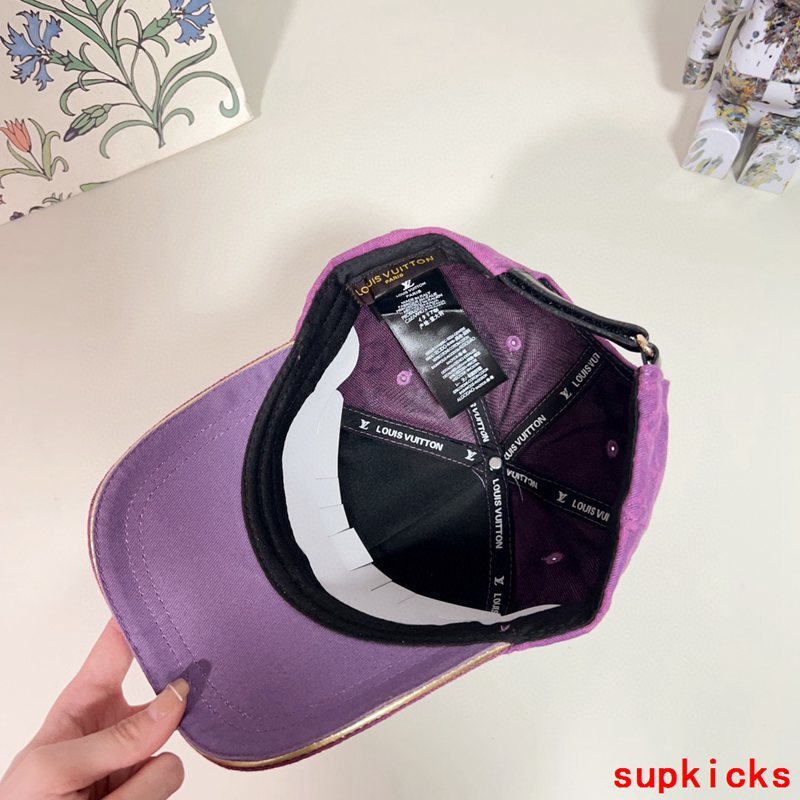 Louis Vuitton Luxury Cap