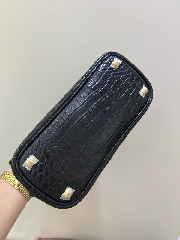 PHA - HMS Bags - 1677