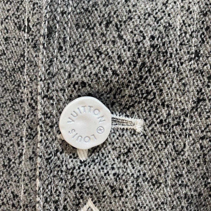 Louis Vuittion Luxury Clothes