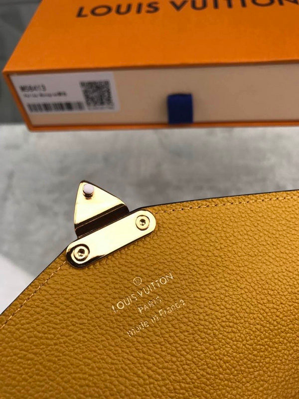 I W Fashion Lu-Vi bags - 9128