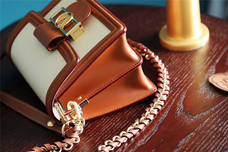 I W Fashion Lu-Vi bags - 8126