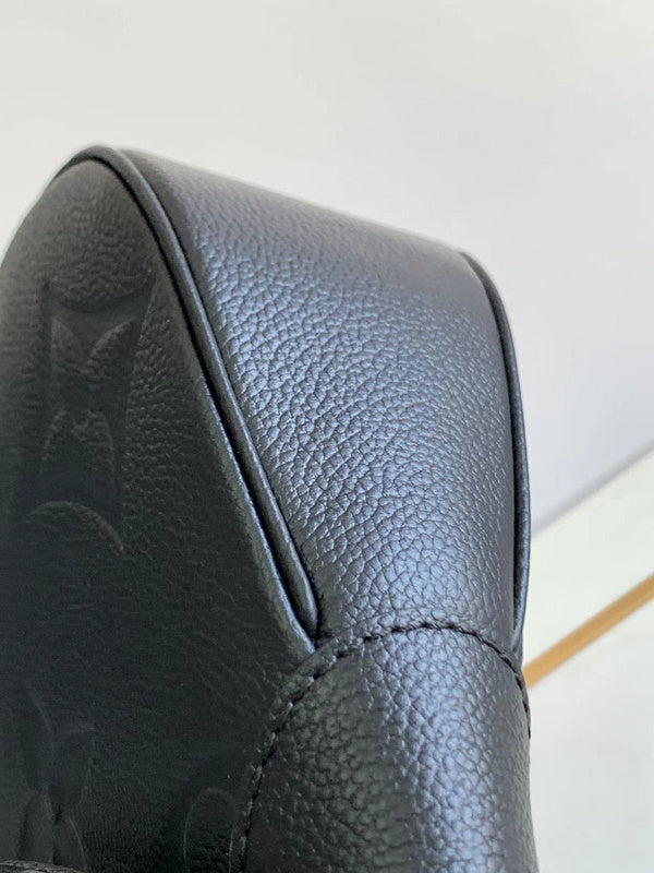 I W Fashion Lu-Vi Bags - 16911
