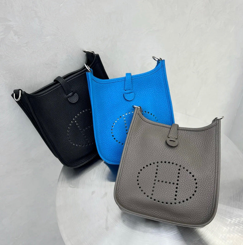 PHA - HMS Bags - 1490