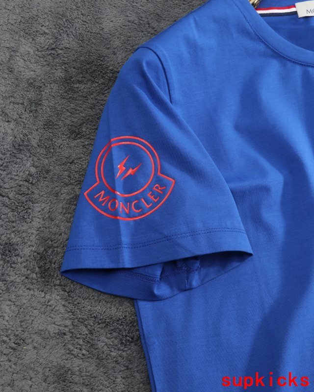 Moncler Luxury Cloth
