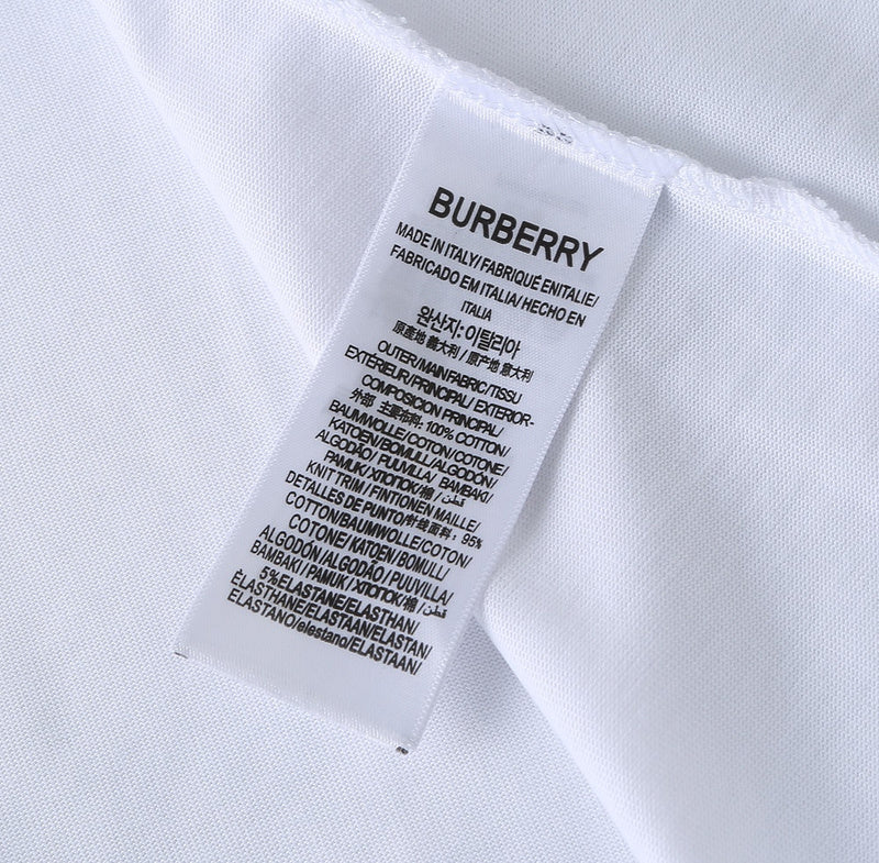 Burberry T-Shirts - 317