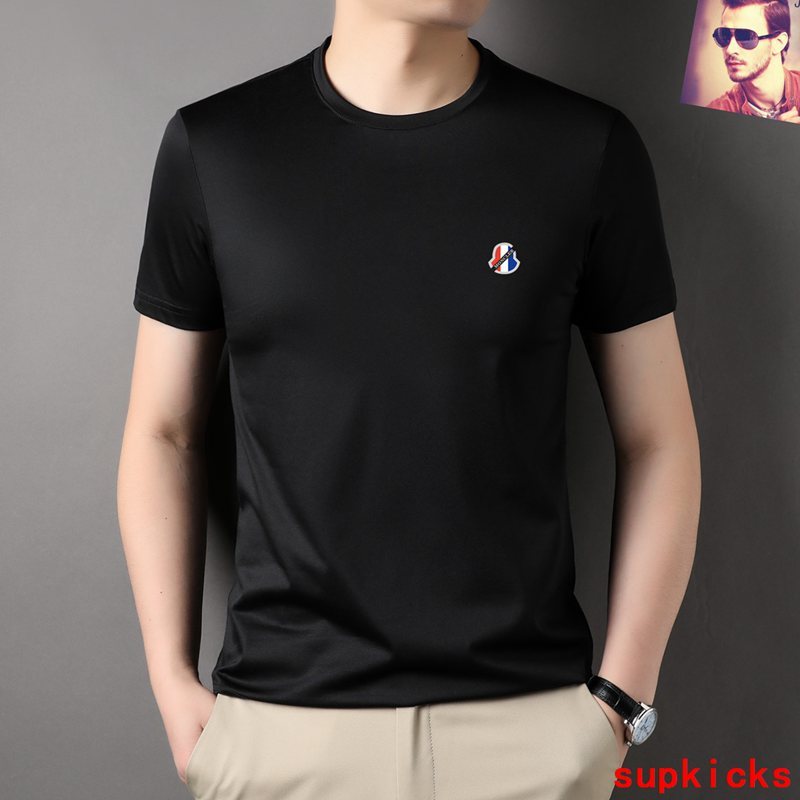 Moncler Luxury Cloth