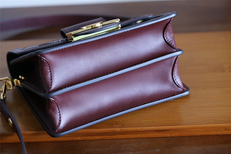 I W Fashion Lu-Vi bags - 8125