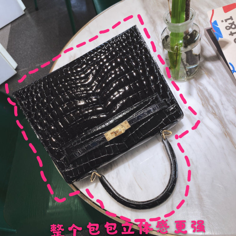 PHA - HMS Bags - 1619