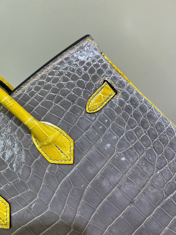 PHA - HMS Bags - 1659