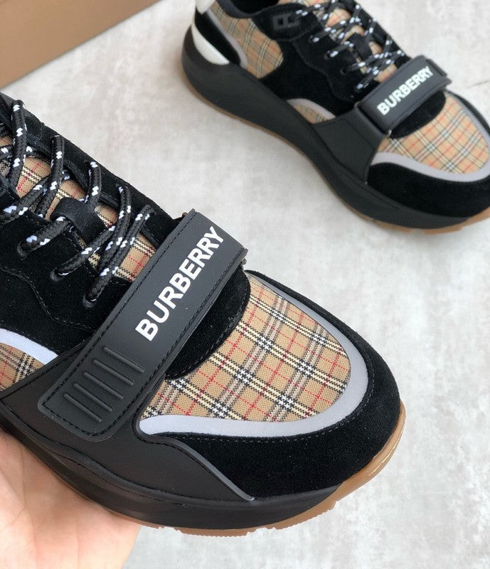 Burberry Luxury Shoes