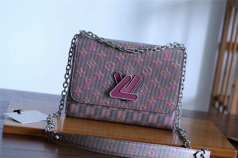 I W Fashion Lu-Vi bags - 8480