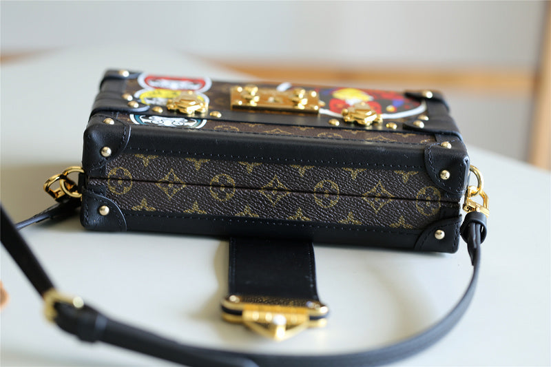 I W Fashion Lu-Vi bags - 8210