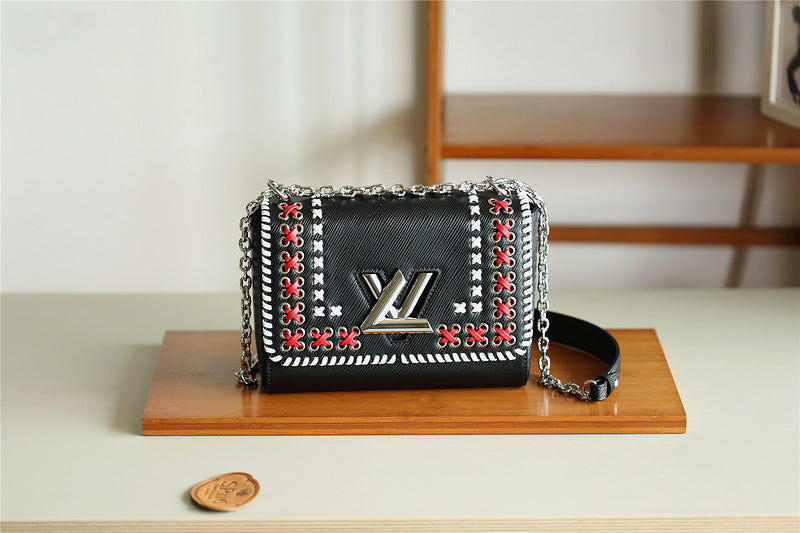 I W Fashion Lu-Vi bags - 8497