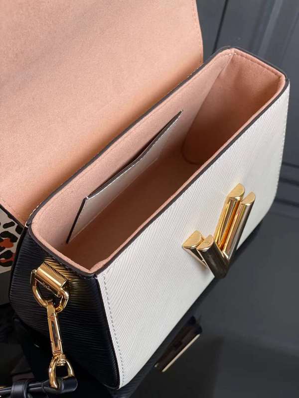 LOV2 Bags - Luxurious Bags  582