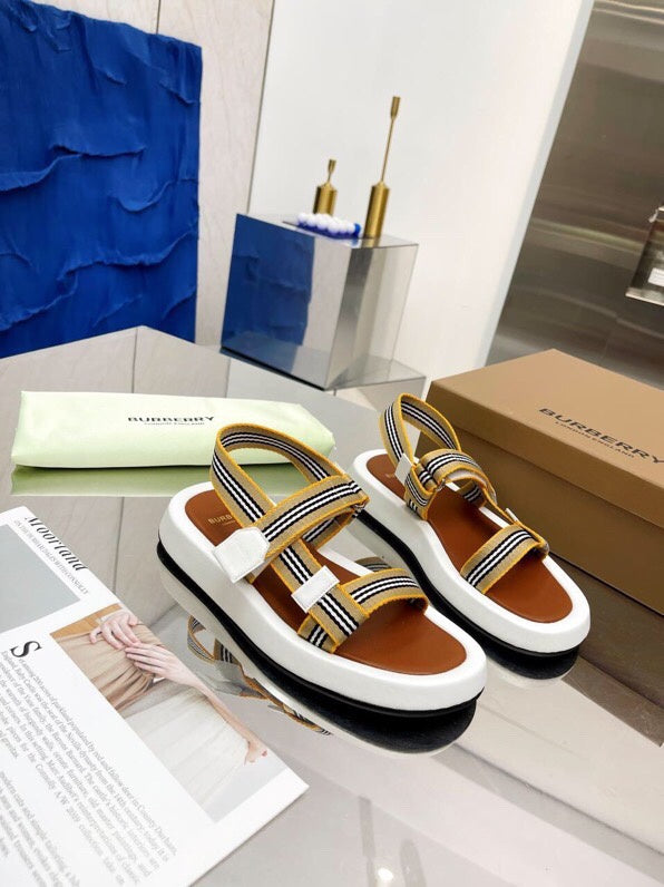 Burberry Luxury Shoes