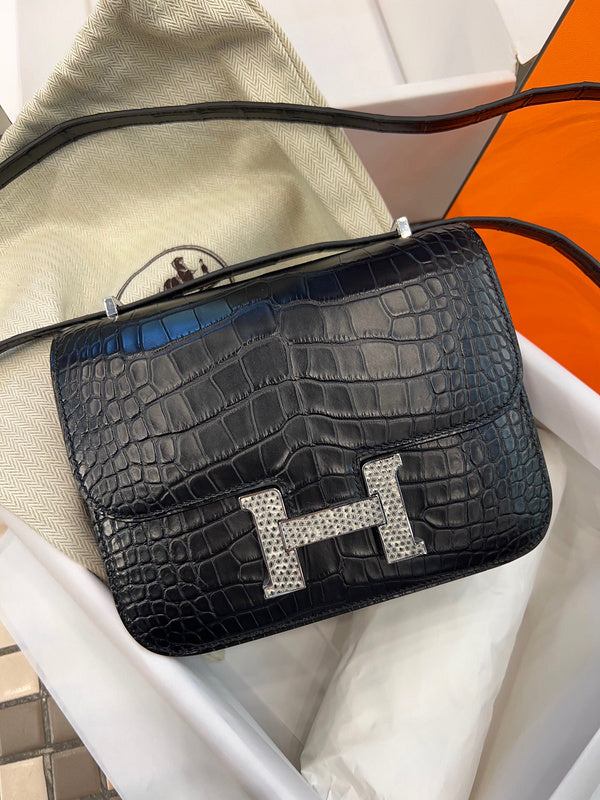 PHA - HMS Bags - 1605