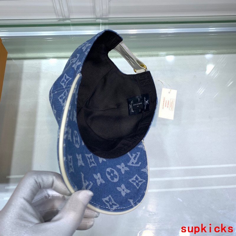 Louis Vuitton Luxury Cap
