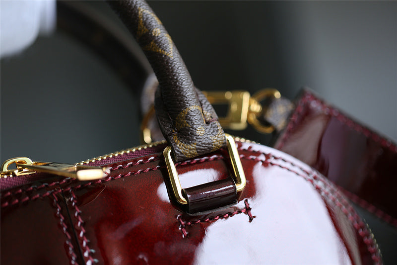I W Fashion Lu-Vi bags - 8279