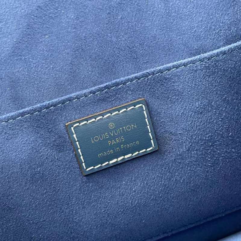 LOV2 Bags - Luxurious Bags  610