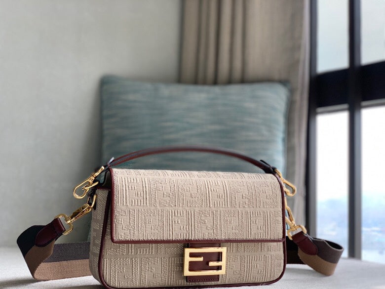 PHA - PHAE Bags - 521