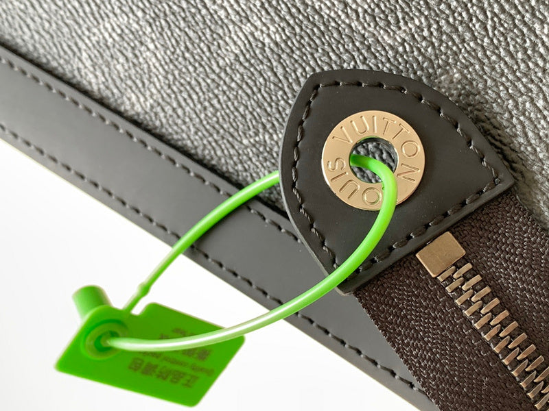 I W Fashion Lu-Vi Bags - 16879