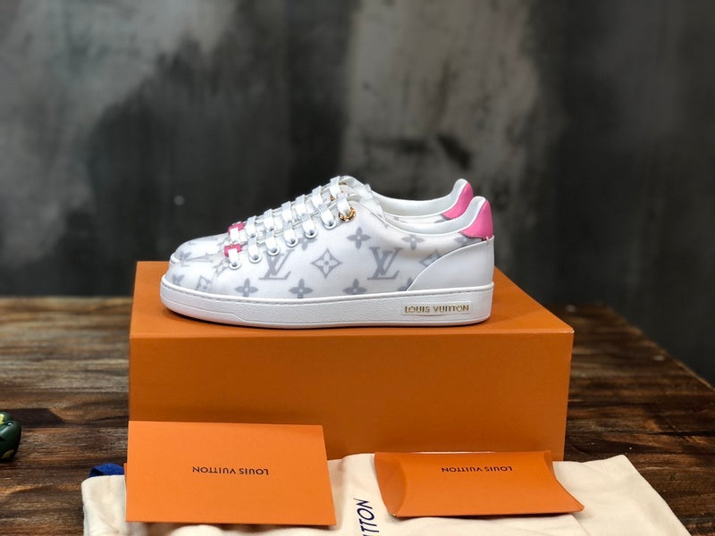 Louis Vuittion Luxury Shoes