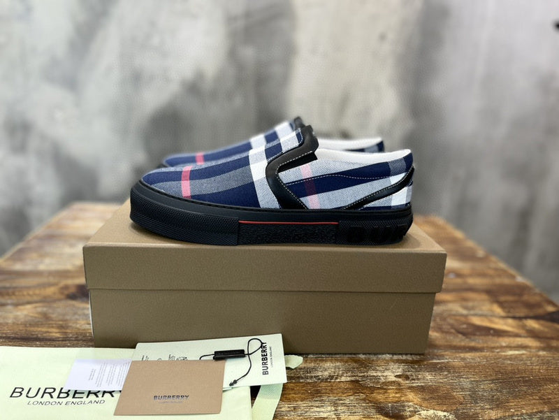 Burberry Luxury Shoes