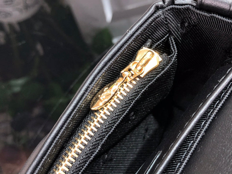 I W Fashion Lu-Vi Bags - 16735