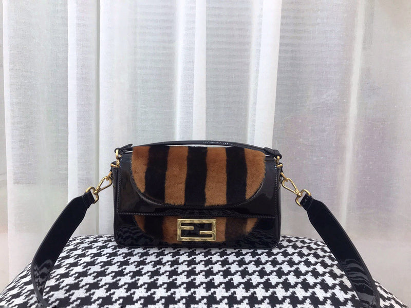 ENT - ENTI Bags - 104