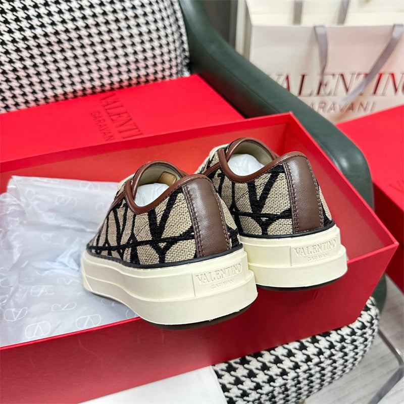 Valentino GARAVANI Luxury Shoes