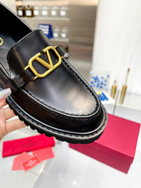 Valentino GARAVANI Luxury Shoes