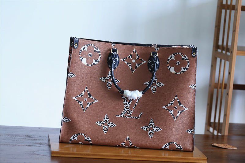 I W Fashion Lu-Vi bags - 8671