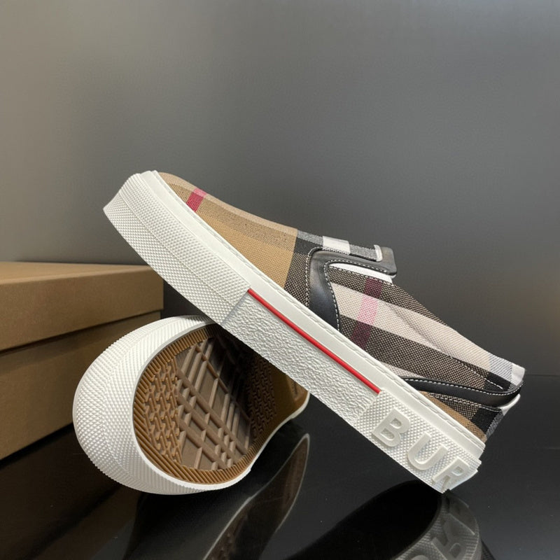 Burberry Luxury Shoes