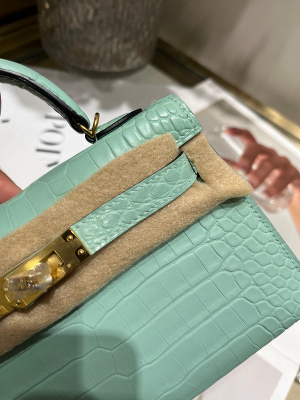 PHA - HMS Bags - 646