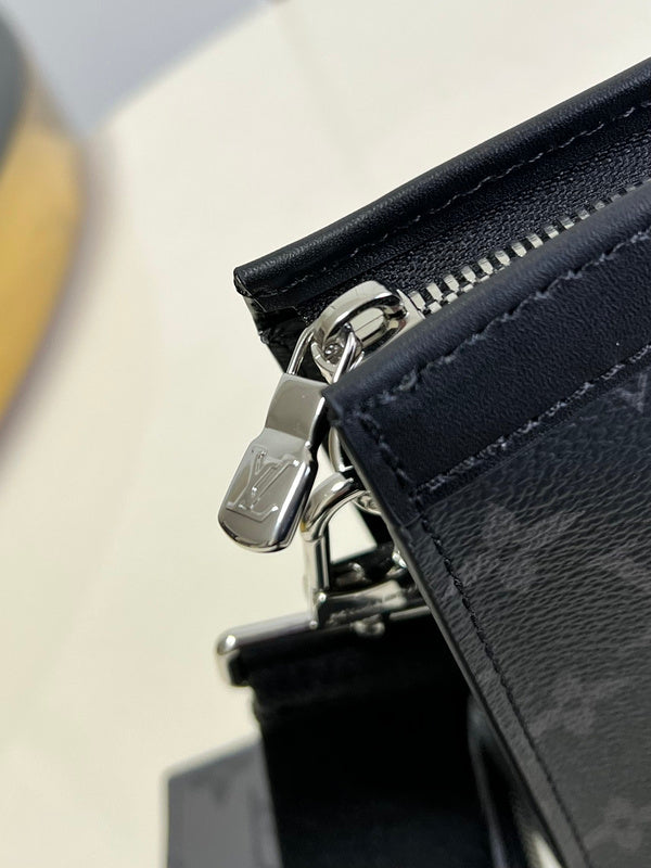 I W Fashion Lu-Vi bags - 17126