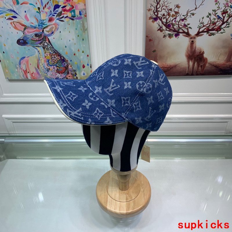 Louis Vuitton Luxury Cap
