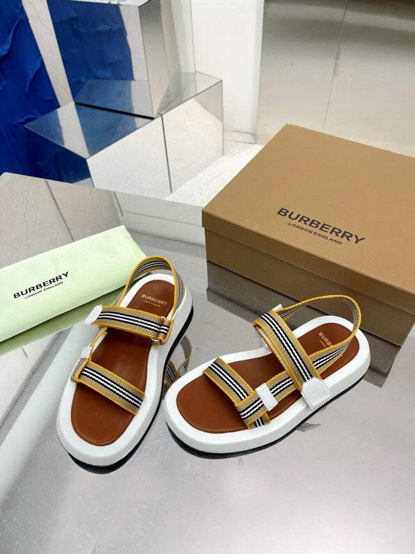 Burberry Luxury Shoes